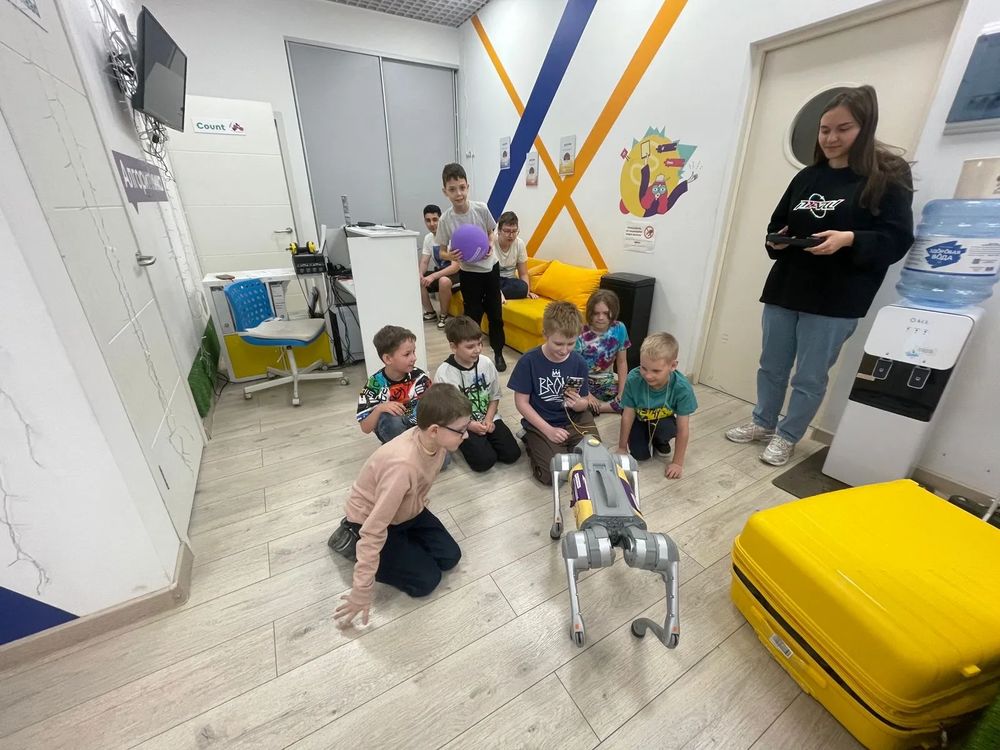 Знакомство с роботом